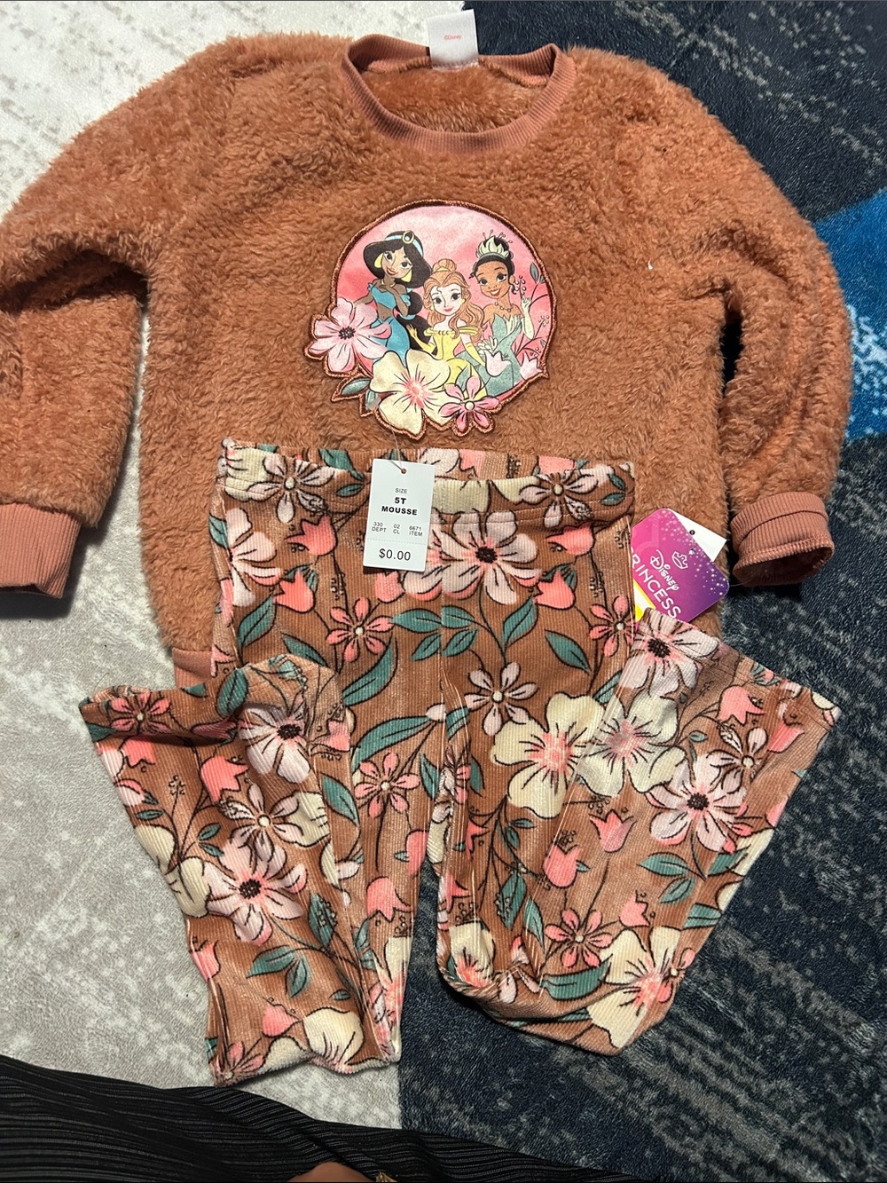 Disney Girls Rust-Pink Floral Fuzzy Pullover & Leggings Set